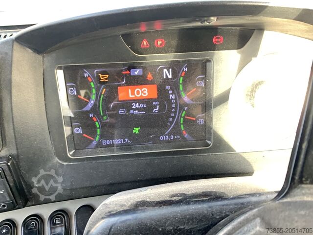 Šarnīru pašizgāzējs Komatsu HM300-3