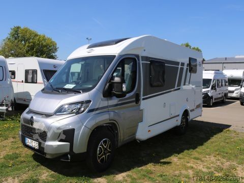Полуинтегрированный автодом Carado VAN V337 Pro+