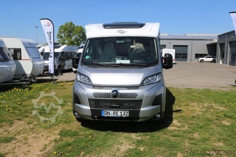 Полуинтегрированный автодом Carado VAN V337 Pro+