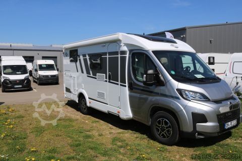Полуинтегрированный автодом Carado VAN V337 Pro+