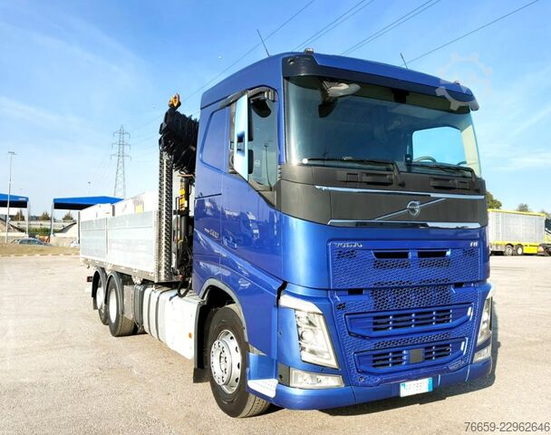 Đầu kéo tiêu chuẩn VOLVO FH 500 gru+cassone fisso