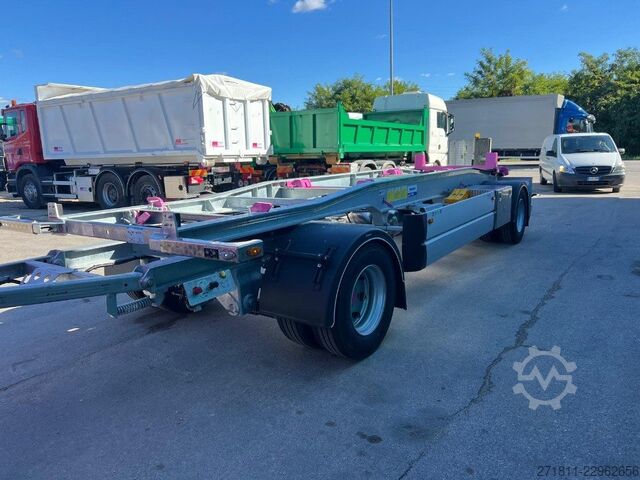 Afzetcontainer-aanhangwagen  RIMORCHIO SCARRABILE PNEUMATICO