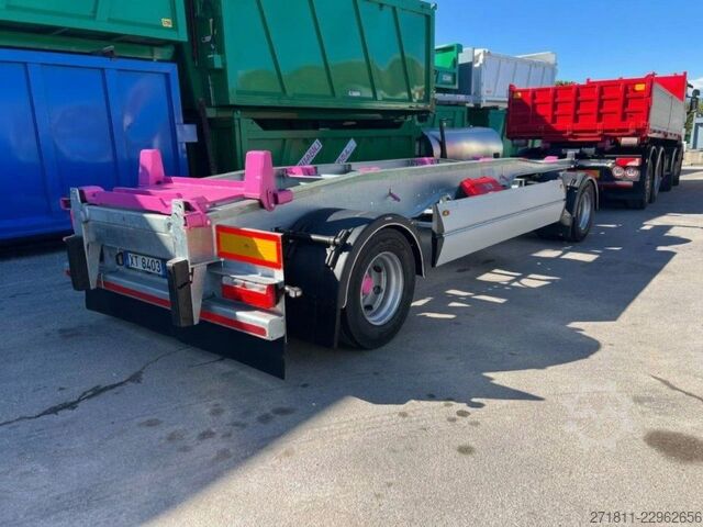 Afzetcontainer-aanhangwagen  RIMORCHIO SCARRABILE PNEUMATICO