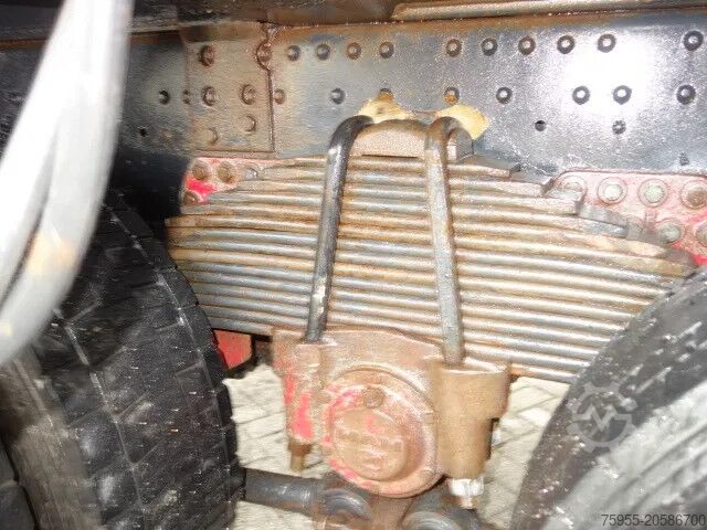 Volquete MAN FE 410 8x4 kipper,manual feulpomp,steel kipper