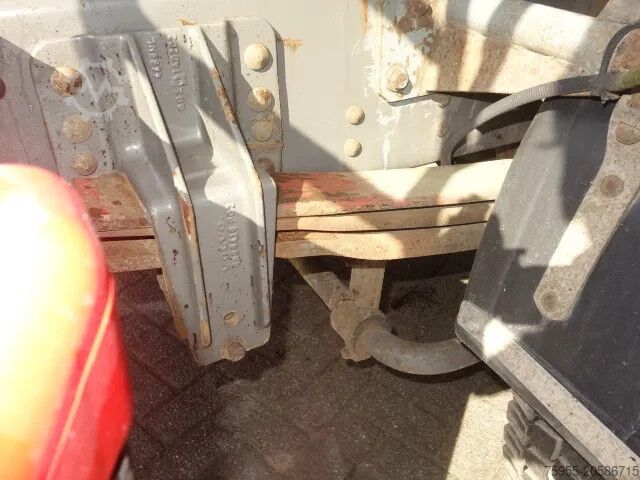 Tankbil Volvo FL 240 220PK 12000 LITER STEELSPRINGS