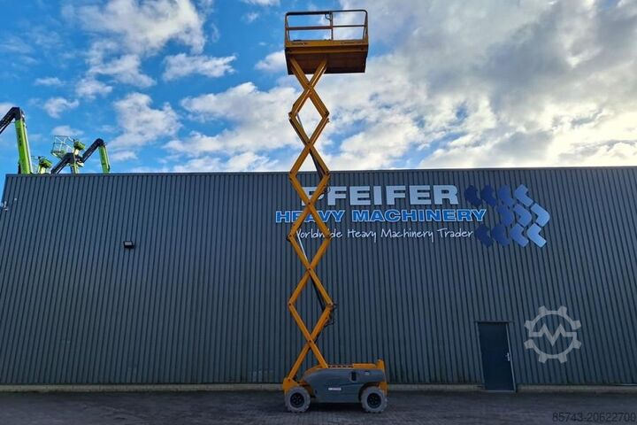 Scherenhebebühne Haulotte Compact 12RTE Electric, 12m Working Height, 450kg