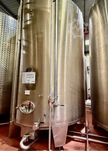 Depósito de acero inoxidable - 25 800 L Arsilac