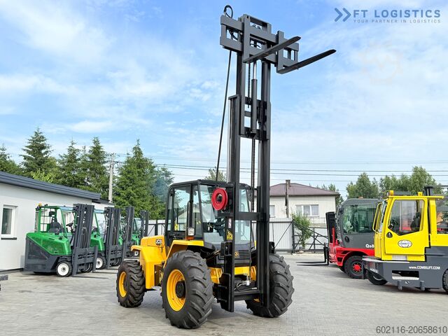 رافعة شوكية للطرق الوعرة JCB 940 / TRIPLEX 4500 / FREE-LIFT NEW TIRES