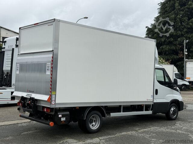 Furgão fechado Iveco daily 35-160