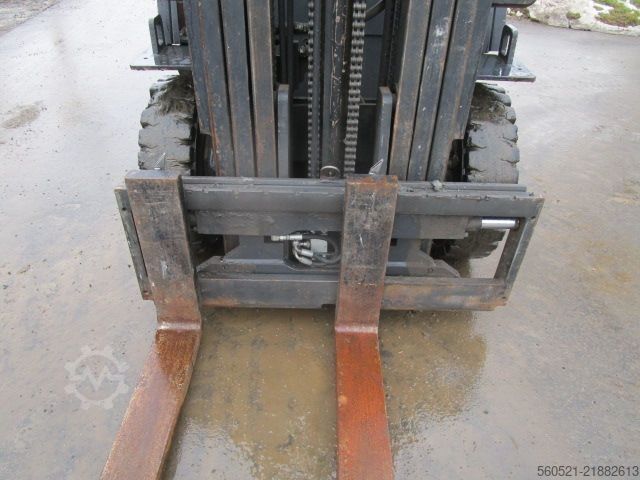Dieselstapler Doosan D25G - Triplex 6,10m + Seitenschieber