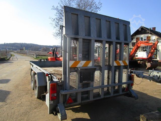 Schwerlastanhänger Müller Tandemanhänger mit 8 Ton. NL mit Rampe