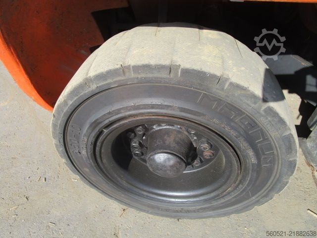 Dieselstapler Doosan D30G -Triplex-FH 4,7m + Seitenschieber