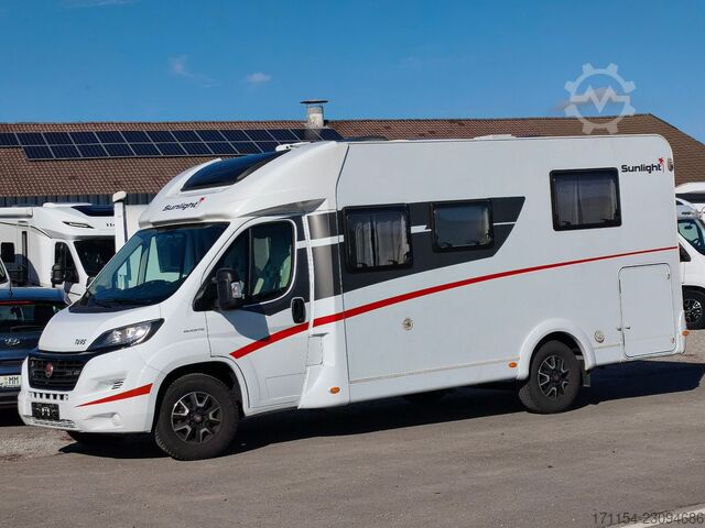 Halvintegrerad husbil SUNLIGHT T 69 S, Quensbett, SAT, Hubbett, Navi,1 Hand