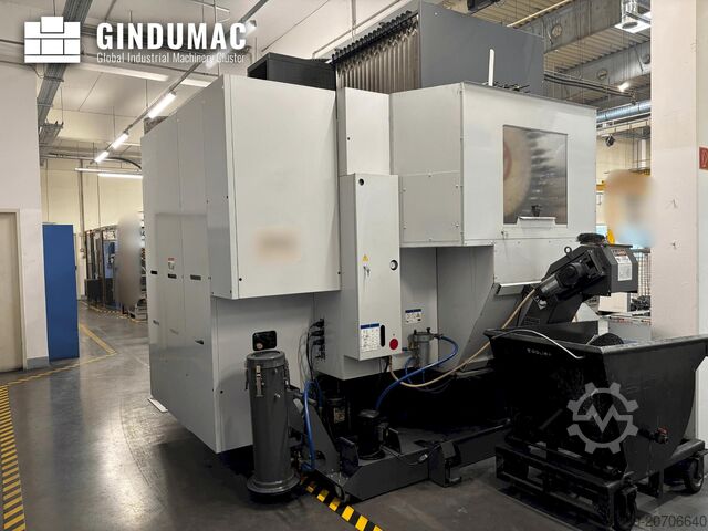 Universal-Bearbeitungszentrum HAAS UMC-1000SS