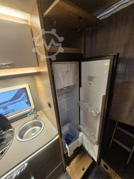 عربة تخييم شبه مدمجة Weinsberg CaraSuite 650 MEG EDITION [SPICY] *TraumMobil*Automatik*