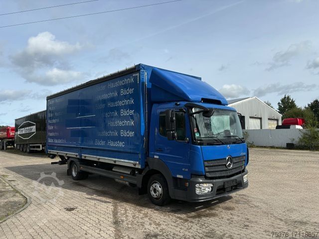 Фургон-шторник MERCEDES-BENZ Atego 818 2-Sitz Plane