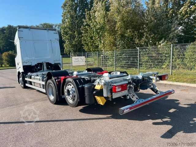 Автомобиль с заменяемым кузовом DAF XF 480 FAN Mutliwechsler 1020-1320