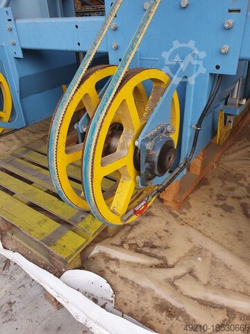 Stroj za zlaganje furnirja (stacker) Raute VPA 1