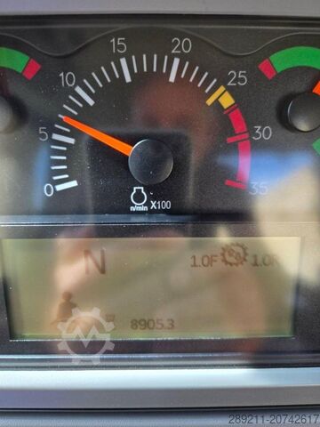 Нивелировочная машина CAT D 10 T 2 (Coming soon)