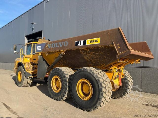 Самосвал Volvo A 30 D