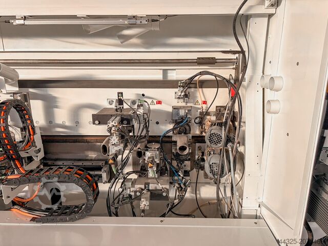 Jednostrana mašina za nivelisanje ivica HOMAG KDF 860 C