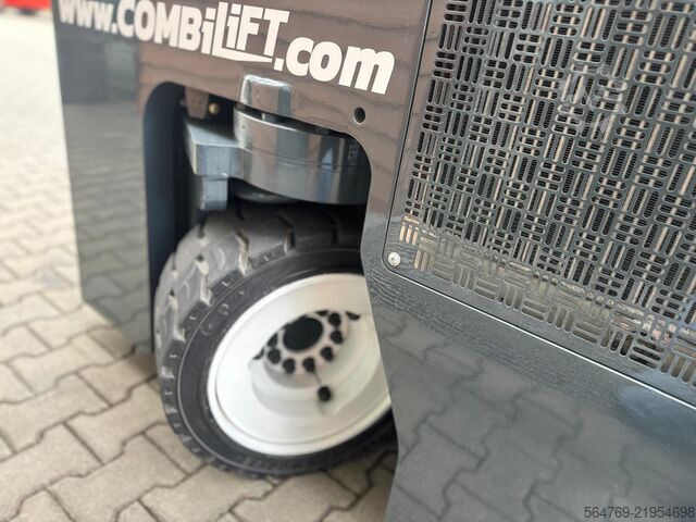 Xe nâng bốn hướng Combilift CB3000/LPG /2016 year/ Perfect condition
