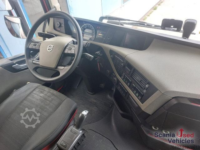 Standardní tahač Volvo FH 500 T4x2 Globetrotter  ALCOA Seitenverkleidung
