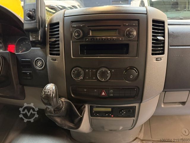 รถตู้ตู้ทึบ VOLKSWAGEN Crafter 35 Kasten L1 Klima AHK TÜV 06/27 2.Hand