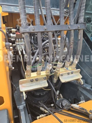 Mobile excavator HYUNDAI HW160