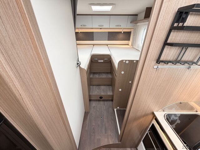 Autocaravana semi-integrada CARADO T 447+ *Einzelbetten-Automatik-1.Hand*