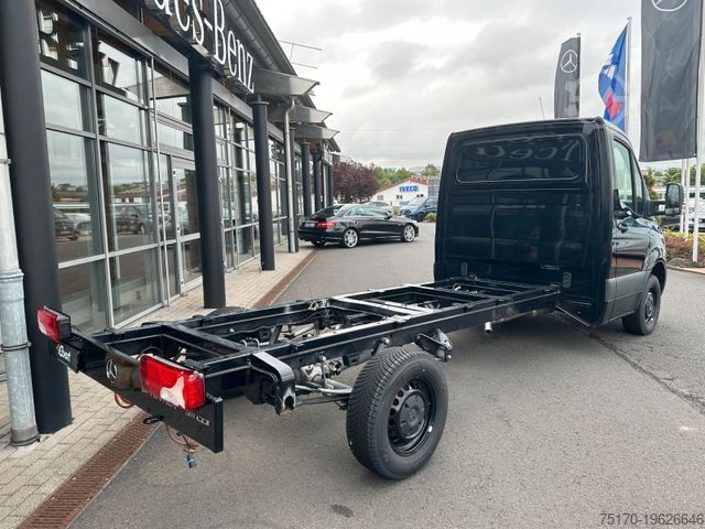 Šasija dostavnega vozila MERCEDES-BENZ Sprinter 311 CDI 4325 Fahrgestell
