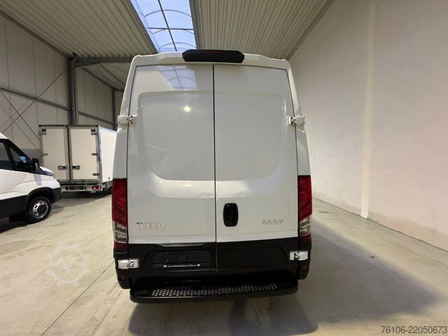Фургон-панель IVECO Daily 35S16 Kastenwagen *Klima*2 stück auf Lager