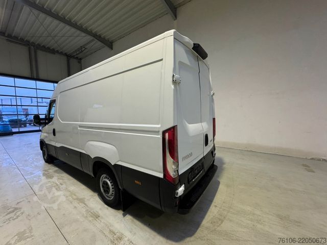 Фургон-панель IVECO Daily 35S16 Kastenwagen *Klima*2 stück auf Lager