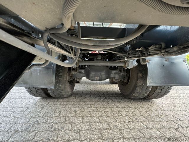 Autožeriav RENAULT Premium Lander 310.26 6x4 Kipper /Kran