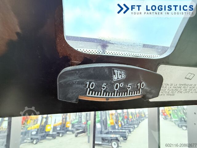 încărcător telescopic JCB TLT 35D 4X4 CABIN POSITIONER NEW TIRES