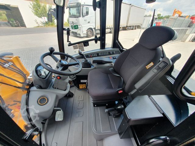 Utovarivač na točkovima JCB 407 SV / Neufahrzeug / Gabel