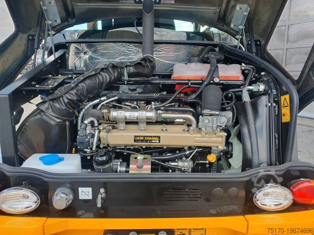Челен товарач JCB TM 220 SV C / Neufahrzeug / Teleskop / Gabel
