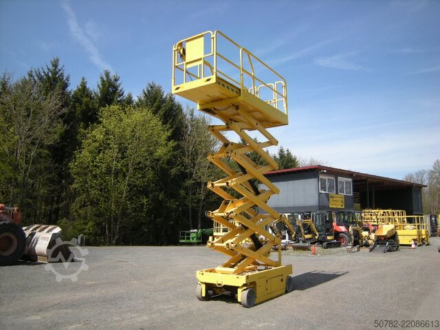 Podnośnik nożycowy Genie GS 4047 (ID1233)