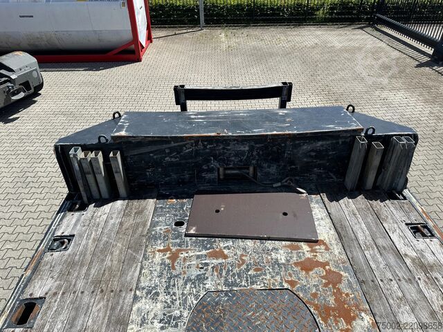 Bộ tải thấp Broshuis 3ABSD Lowloader 3-axle / GVW: 53.000kg / Neck: ...