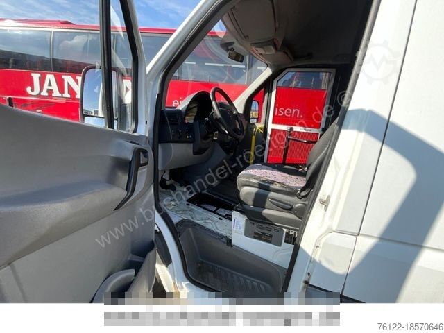Minibas MERCEDES-BENZ Sprinter 515 CDI /Motor klappert&macht Geräusche
