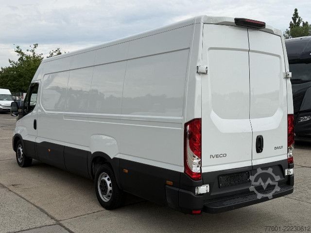 Furgão de teto alto IVECO 35S16 V aktuelles Modell / MAXI