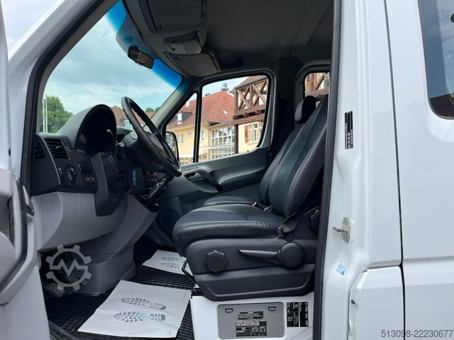 Curtain sider van MERCEDES-BENZ SPRINTER DoKa PRITSCHE+PLANE HECKA. TEMP KLIMA