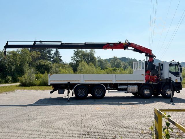 Grúa montada en camión IVECO TRAKKER 450*PRITSCHE 7,60*KRAN/FUNK*8x4