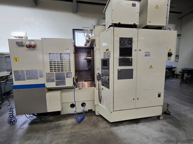 Horizontal-Bearbeitungszentrum Okuma MA-40HA