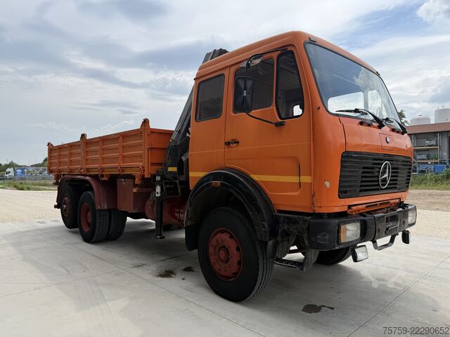 شاحنة قلابة ثلاثية الجوانب Mercedes-Benz SK1919 Kipper mit Kran HIAB Hidrocom 140