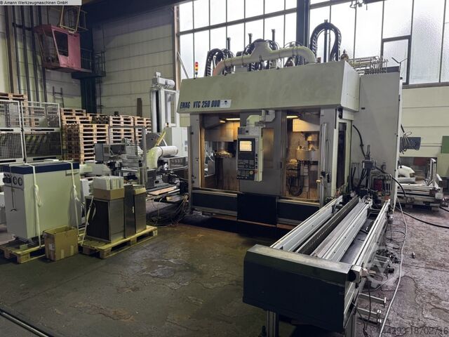 Vertikalni tokarski stroj EMAG VTC 250 DUO