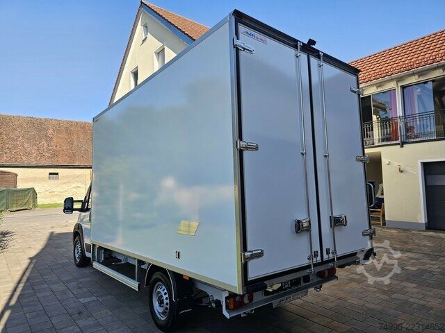 Furgoneta Fiat Ducato MAXI 35 180 Koffer L:4,2 H:2,3 LED Kam.