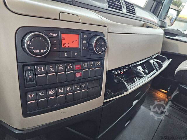Estándar-SZM M.A.N. 18.500 TGX XLX INTARDER