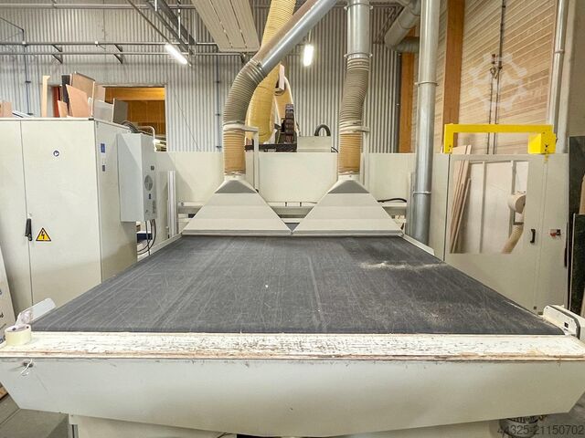 Centro de mecanizado de 5 ejes MORBIDELLI M400 CELL