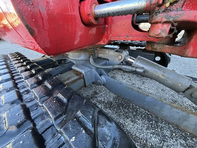 Мини-экскаватор Takeuchi TB016